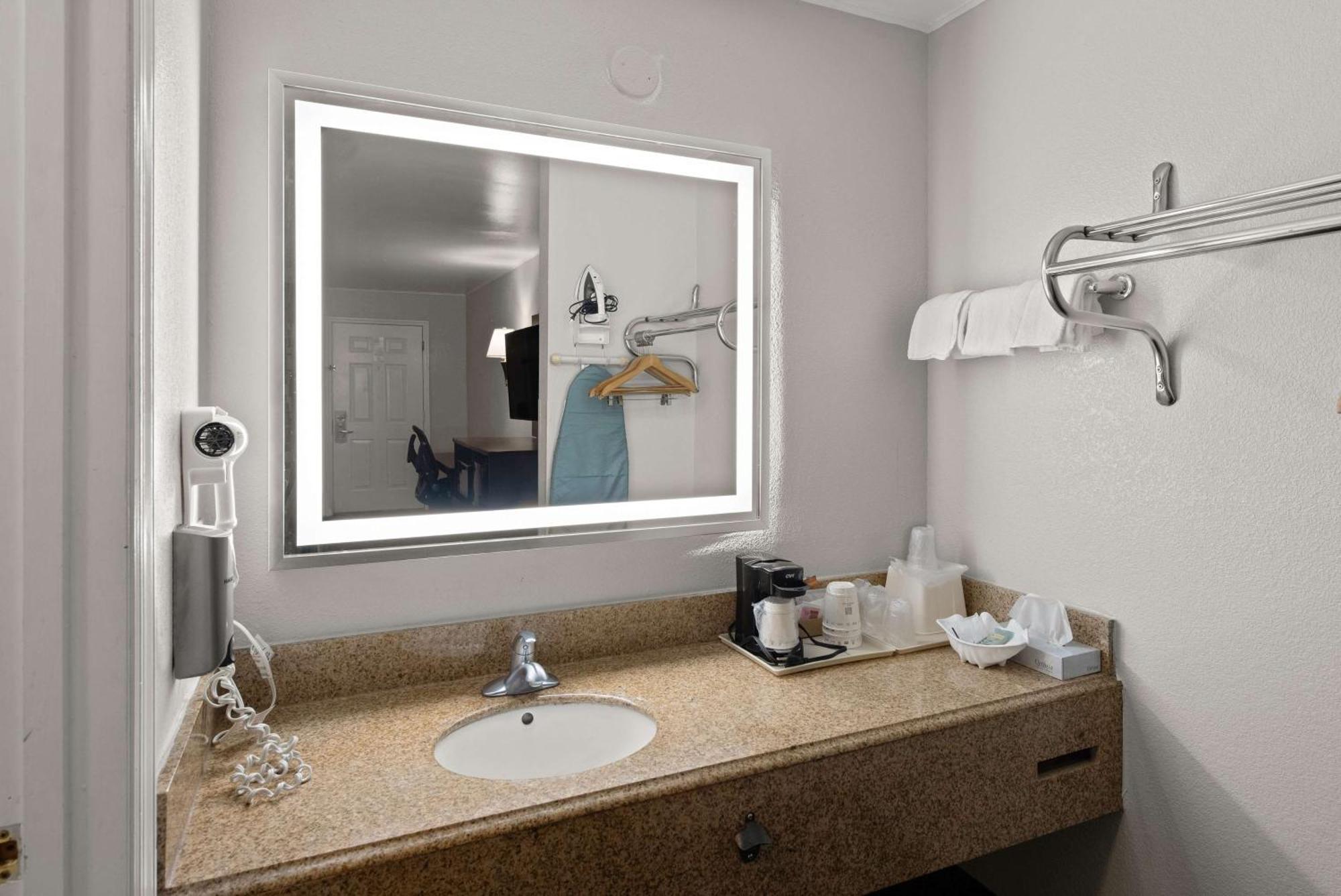 Best Western Executive Inn Grove City Zewnętrze zdjęcie