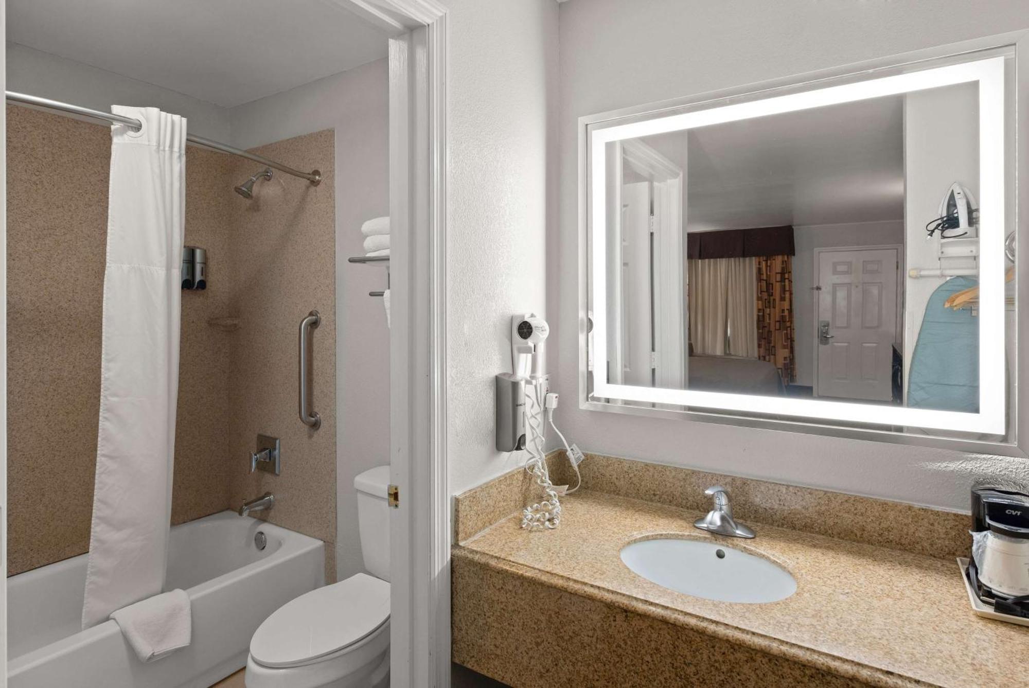 Best Western Executive Inn Grove City Zewnętrze zdjęcie