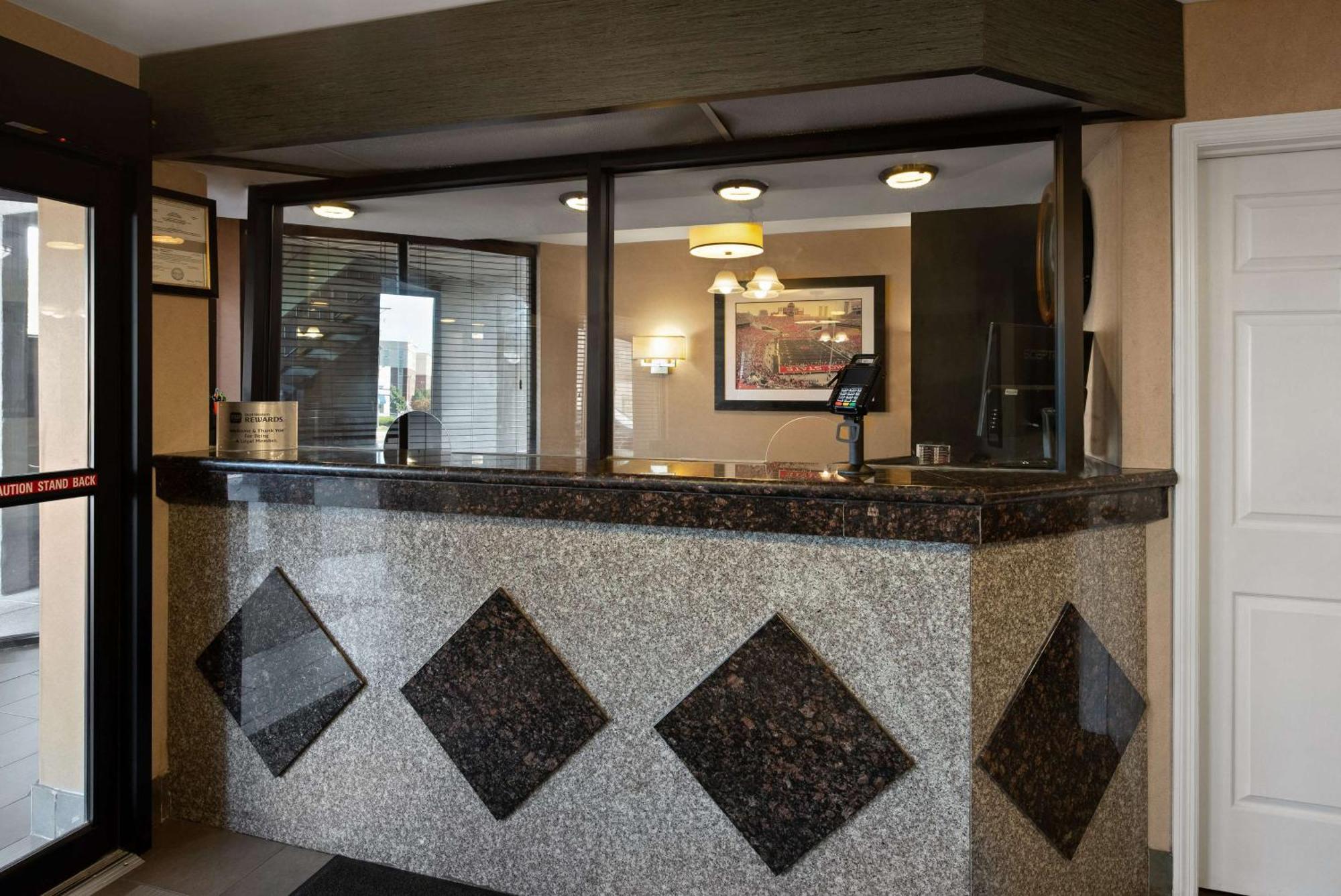 Best Western Executive Inn Grove City Zewnętrze zdjęcie